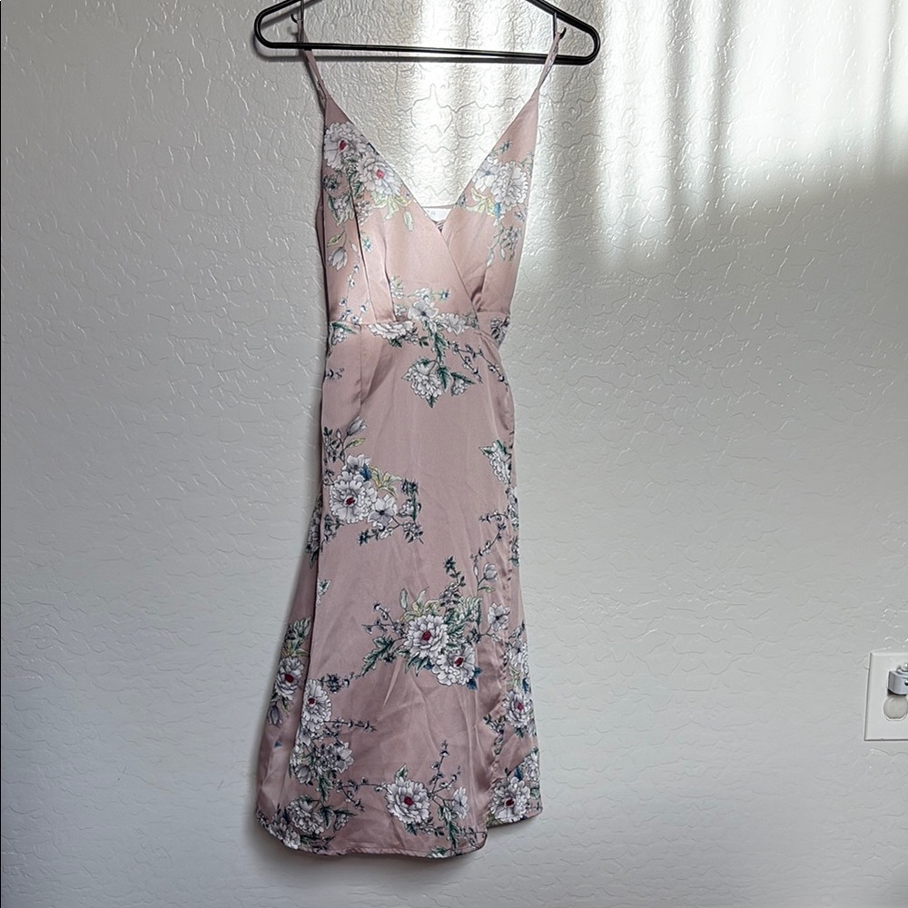 ASTR The Label Lavender Lilac Slip Midi Dress Spaghetti Strap V-Neck